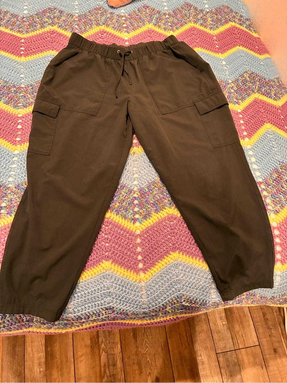 Old Navy Olive Green Cargo Jogger Pants